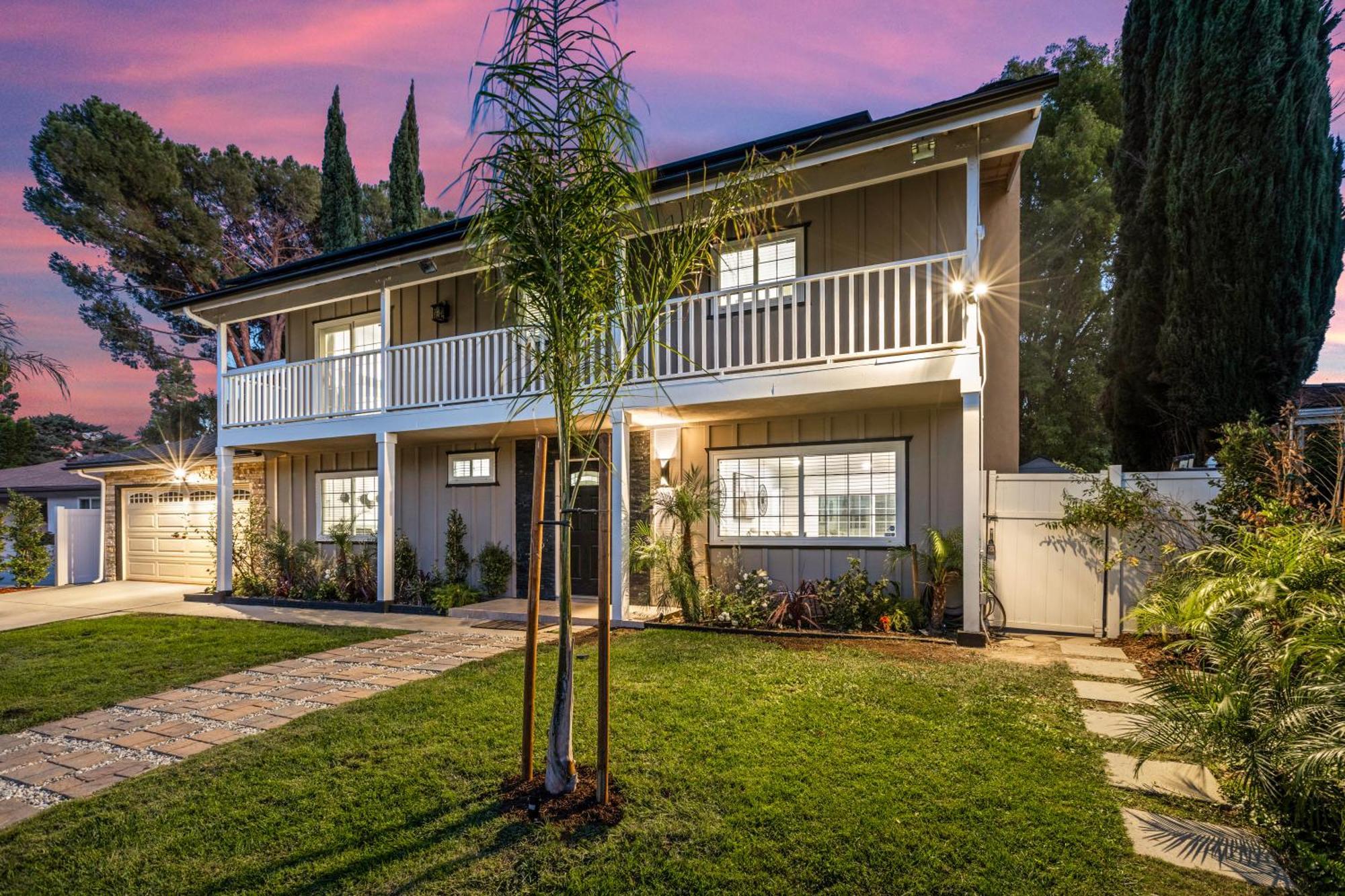Oasis: Unrivaled Views & Endless Space *